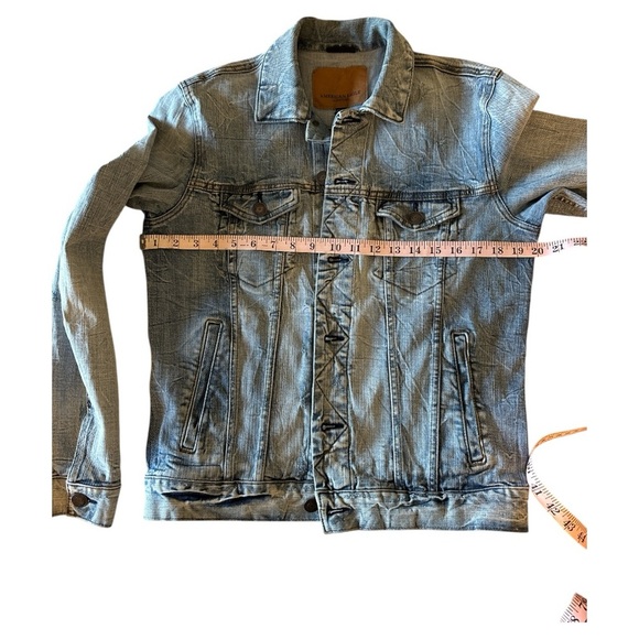 American Eagle Outfitters Light Blue Denim Jacket - Picture 5 of 5